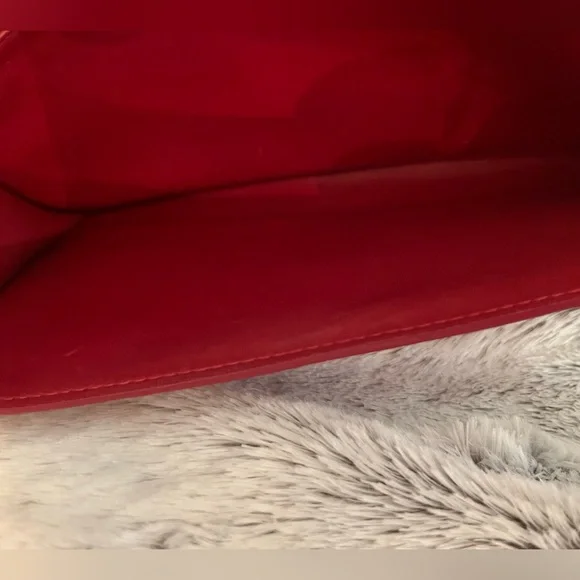 LOUIS VUITTON RED STRIPE VERNIS WALLET - Picture 10 of 10